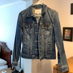 Denim coat by Vince Camuto